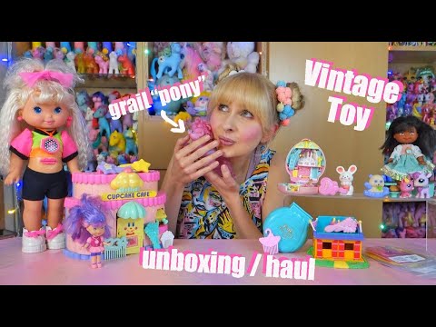 Vintage girl toy unboxing / haul - Cherry Merry Muffin, Polly Pocket, G1 MLP, Strawberry Shortcake