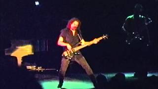 19. Disconnected [Queensrÿche - Live in Wantagh 1995/07/18]