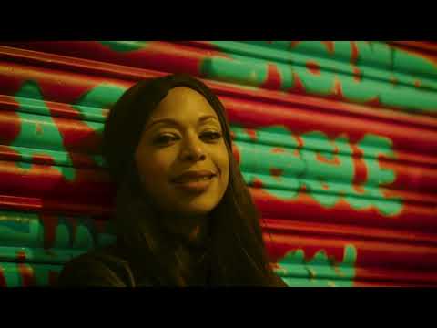 Acantha Lang - Beautiful Dreams (Official Music Video)