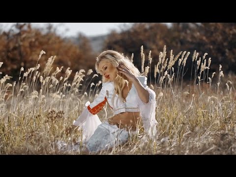 Ivana Elektra - Pevaj Srbijo (Official Video)