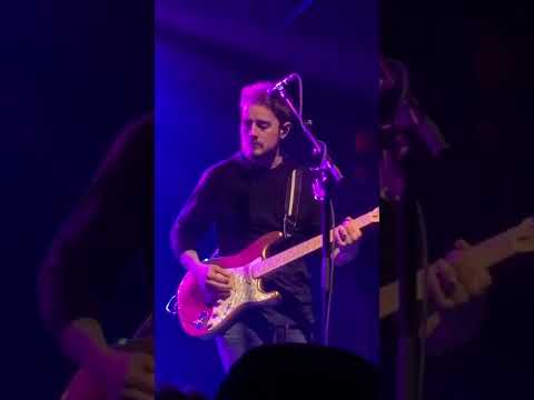 Neal Morse Band - featuring Eric Gillette - The Way It Had To Be (partial)