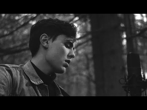 Luke Noa - Femme Fatale (Live Session)