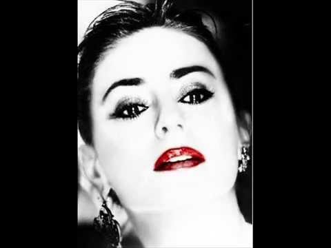 Yıldız Tilbe - Hani Gitmesen Diyorum