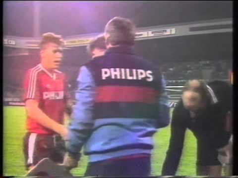 1987-1988 1987-10-17 speelronde 11 PSV - PEC Zwolle'82 5-1
