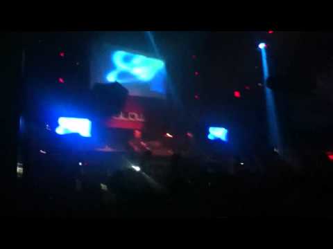 Sebastian Ingrosso opens with Antidote at Glow at Fur 11.23