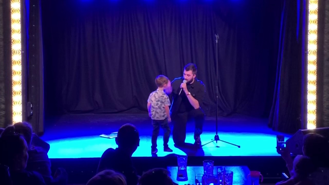 Money Magic - Wild Cabaret - Elliot Bibby Scottish Magician