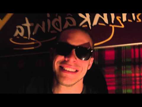 Peggioklasse - Mother of Father (testo)