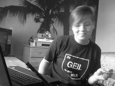 Mikki singing Poli Genova - 1,2,3