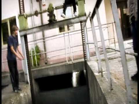 LiQuid - The good old times...    [Parkour and Free Running]