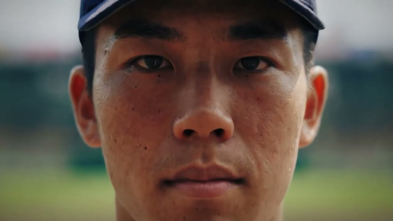 聖地・阪神甲子園球場。日本野球の強さの原点と、甲子園に棲む「魔物」の正体に迫る。