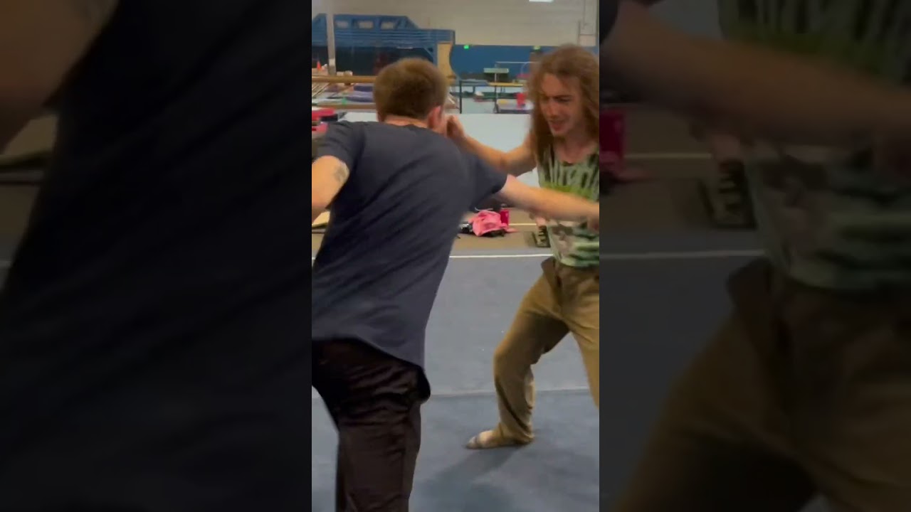 Training stunt performers at the International Stunt School in Seattle👊🏾🔥 #stunts #action