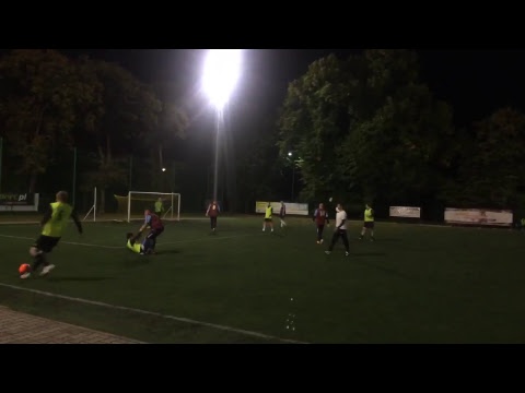 27. 09 Elektrotim (żółte) - Old Boys (bordowe)