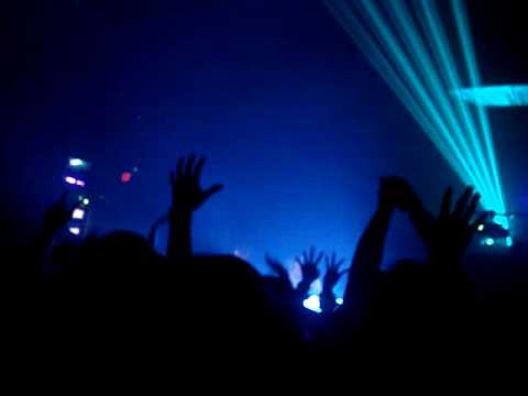 sebastian ingrosso- kidsos (house of wax 5)