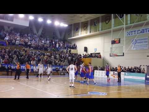 Kolozsvári U-BT–Bukaresti Steaua 90-84