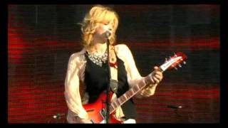 Courtney Love &amp; Hole - Pretty On The Inside/Sympathy For The Devil (Live At Picnic Afisha Festival)