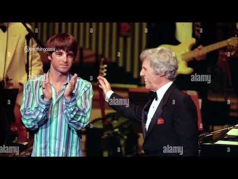Noel Gallagher & Burt Bacharach - This Guys In Love With You (Royal Albert Hall 1994) ❤️❤️