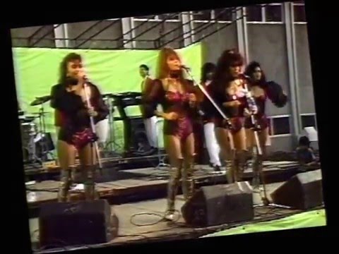 Nenas del Grupo Caña -Loca Por Ti - (en vivo)