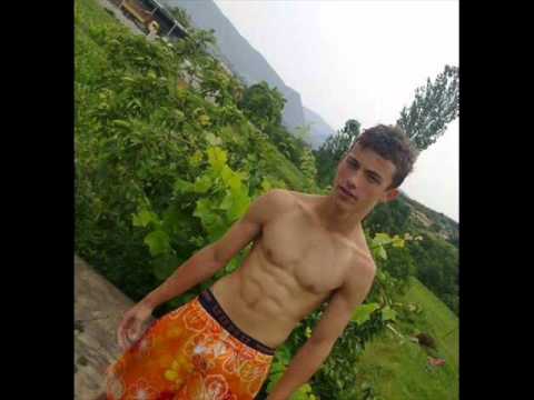 BIG BENJAMIN FT SINTEJ AND EMILJANO LALA -PER NANEN.wmv