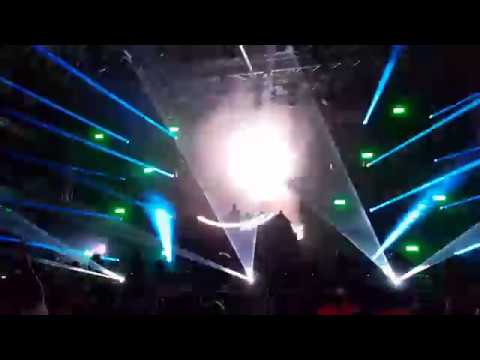 Day 3, Gareth Emery playing "U On Off (Mashup)" at TimeShift Bucharest 2017