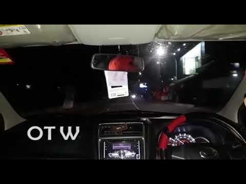 Jalan jalan tepi pantai