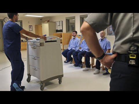 Shaky Jake 13:  on the way to prison, end to mostly cold turkey detox In federal custody