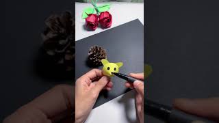 Handmade for children, small hedgehog crafts with pine cones, creative crafts for kindergarten