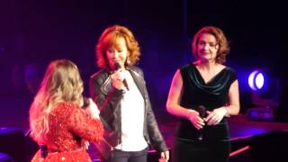 Kelly Clarkson&#39;s Miracle on Broadway - KC &amp; Reba - Softly and Tenderly  Dec 16 2016