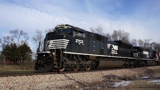 preview picture of video 'NS 2703, an SD70M-2, near Cherry Valley, IL 11/29/2013'