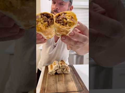 Sriracha Honey Bacon Breakfast Burritos