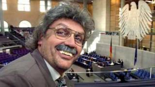 Terrorgruppe - Platzverweis