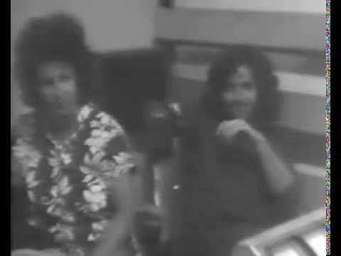 Thumbnail for 4ZZ/4ZZZ Trial Broadcast 1975 by video, vide