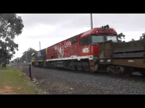 4PM4 at Werribee with indian pacific and Ghan