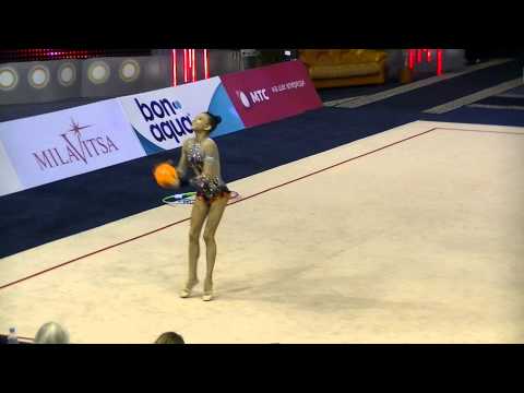 Davlyatova Anora (UZB)  ball  junior  final  Cup of World 2014 Minsk