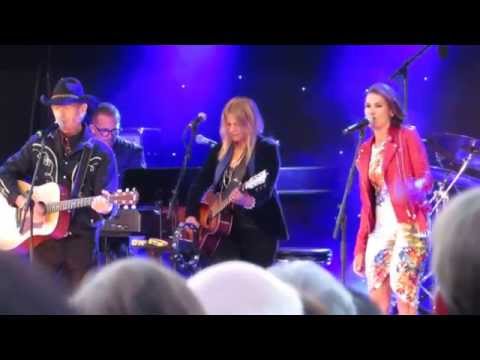 Doug Seegers & Jill Johnson - So Sad (To watch good love go bad)