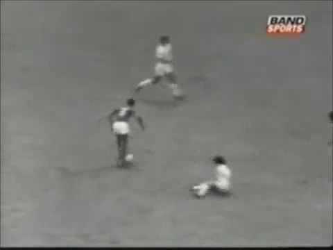 Santos 0x2 Portuguesa (12/11/1972) - Brasileiro 1972