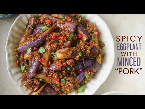Spicy Eggplant with Minced "Pork" (Easy Vegan Recipe) 🍆🍚