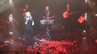 Νατάσα Θεοδωρίδου - Τις δύσκολες στιγμές || Live @ Φωταέριο