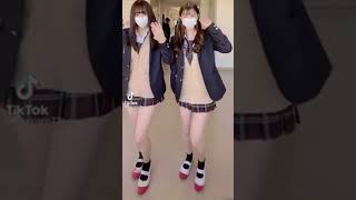 ミニスカの2人　#shorts  #jk #fyp