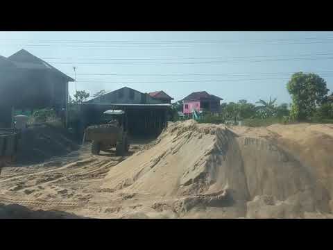 On the road between Phnom Penh and Siem Reap