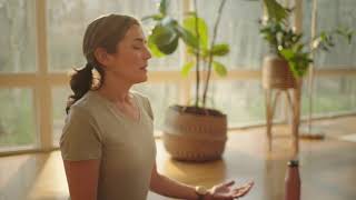 Product video: Embr Wave 2 Temperature-Control Bracelet for Hot Flashes