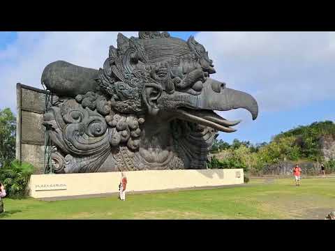 Garuda statue@bali
