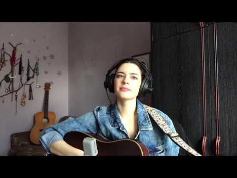 Mia - Shape of You (room session #2)