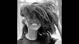 Lianne La Havas - Unstoppable (Acoustic)