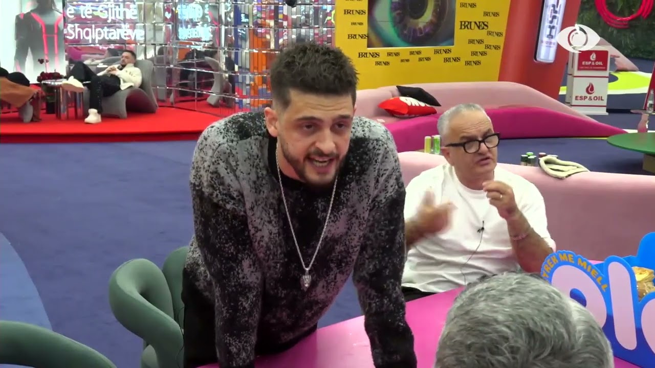 Je rritur, por ke kohë që ke rrëshqitur/ Rogerti dhe Miri debatojnë me Gimbon