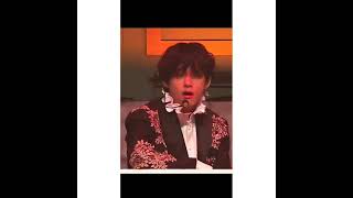 I think your girl, think your girl, fell in love with me 😚💖 | Kim Taehyung | #bts #kimtaehyung