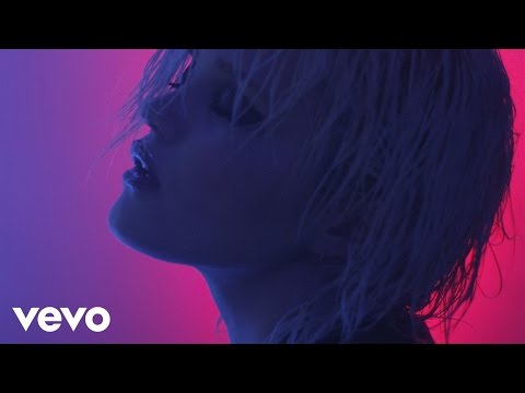 Sky Ferreira - You're Not The One (Official Video)