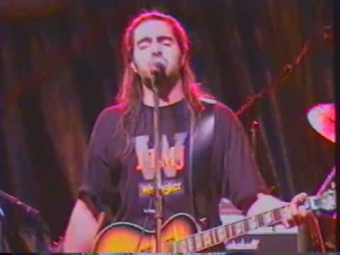 Daran & Les Chaises  -  Y'a Des Chaises Pour S'assoir