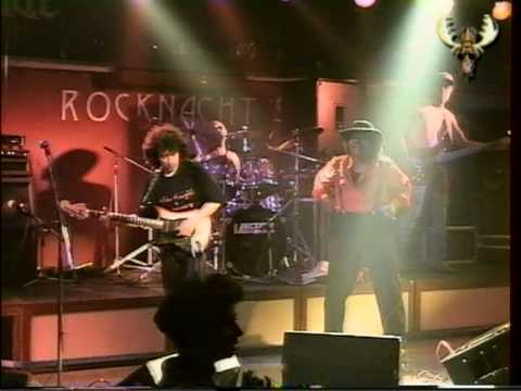 Curtis Knight and HalfPast Midnight - "Don't accuse me" live at the Rocknacht Groesbeek
