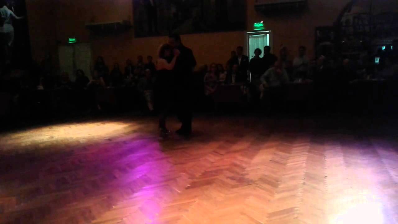 Vilma Vega y Leo Ortiz "Buscandote"
