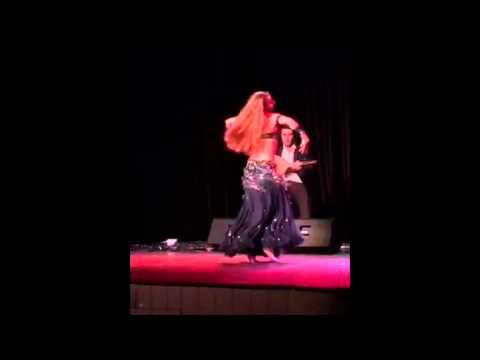 Perth Bellydance Phynia improvising to Ana Fi Intizarak at Bellydance Oasis Live Concert 2015